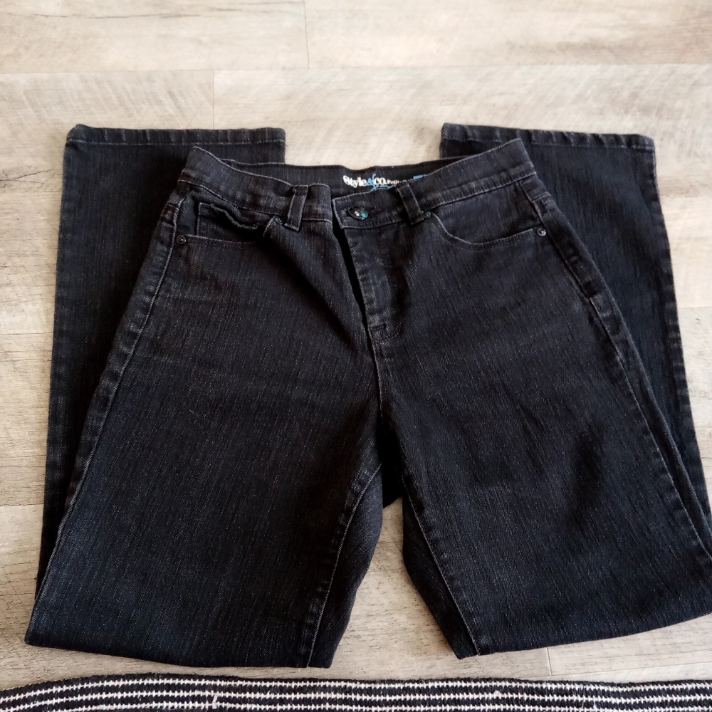 Style and Co Petite Jeans 6p